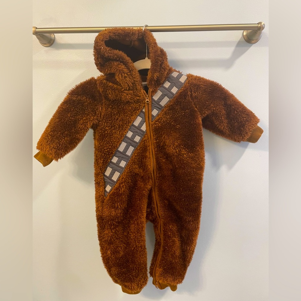 Gap baby/Star Wars Chewie suit